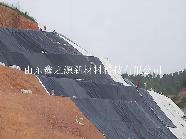 垃圾填埋場土工膜在膨脹土質下出現(xiàn)損壞該如何修補？